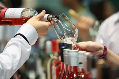 疫情重挫葡萄酒行业:相关企业今年注册量同比下降14%